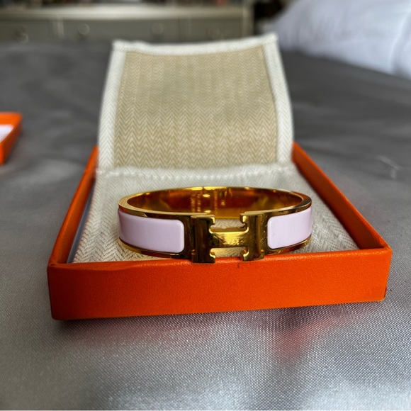 Hermes Clic H Bracelet - Picture 1 of 9